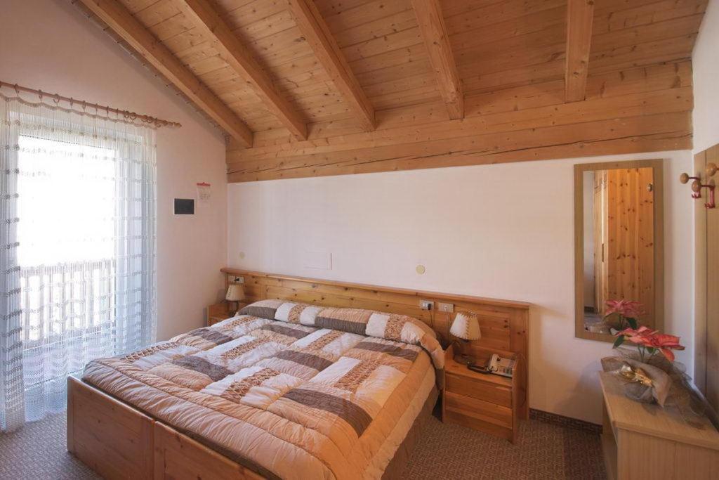 Double or Twin Room Balcony