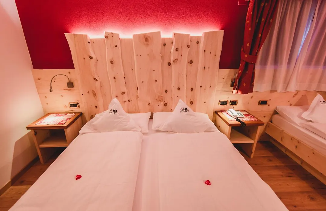 Hotel Zirmes-1