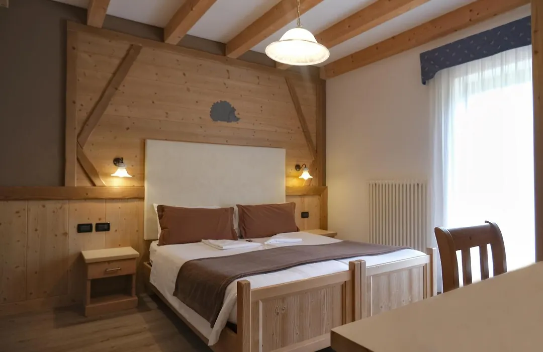Flos Hotel-1