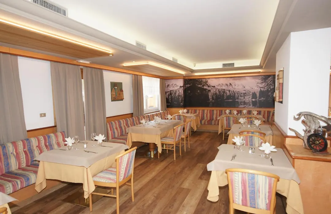 Hotel Vallechiara-1