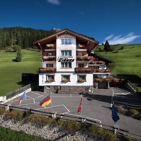 Hotel Zirmes-2